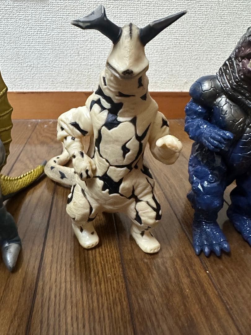 ウルトラマン 怪獣フィギュアセット　9体