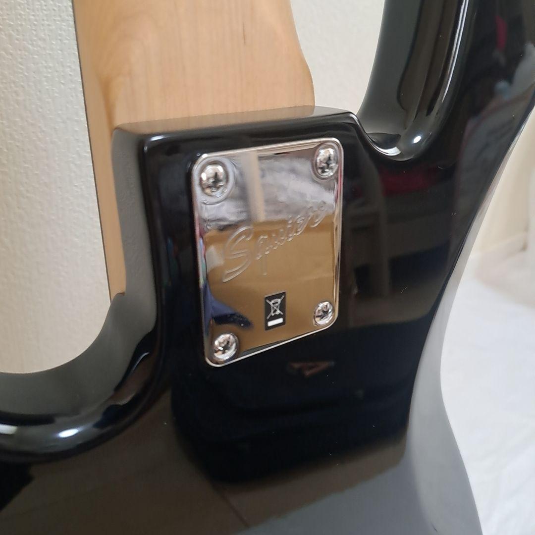 Squier Deluxe Jazz Bass Active V 5弦