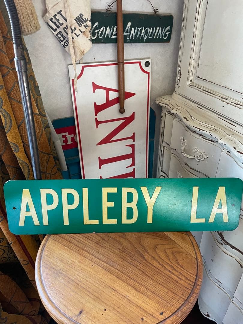 アンティーク　サイン　プレート　APPLEBY LA看板 道路標識　アメリカ