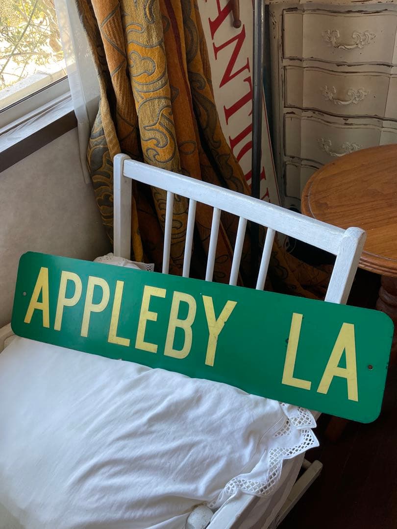 アンティーク　サイン　プレート　APPLEBY LA看板 道路標識　アメリカ