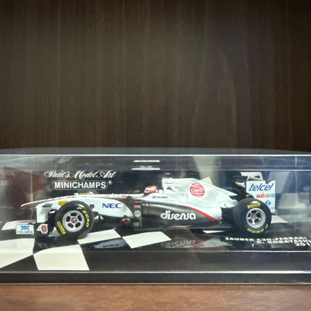 Sauber C30-Ferrari 2011 小林可夢偉 選手 直筆サイン入り