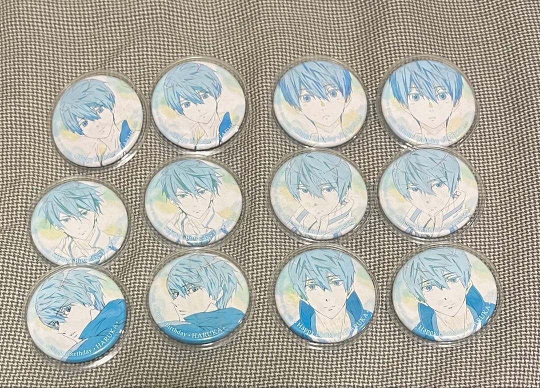 Free! 七瀬遙バースデー缶バッジ　計12点