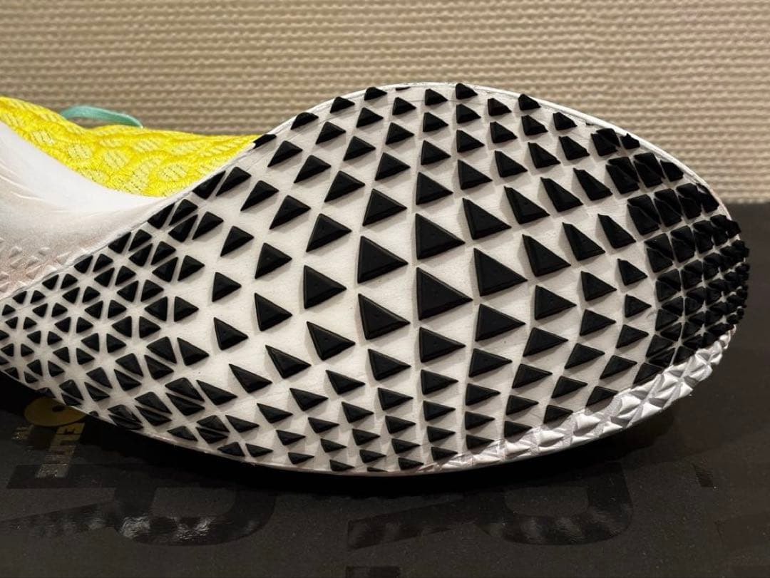 スパイク・シューズ New Balance FuelCell 5280