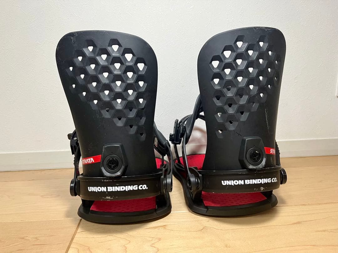 スノーボード ビンディング UNION STRATA