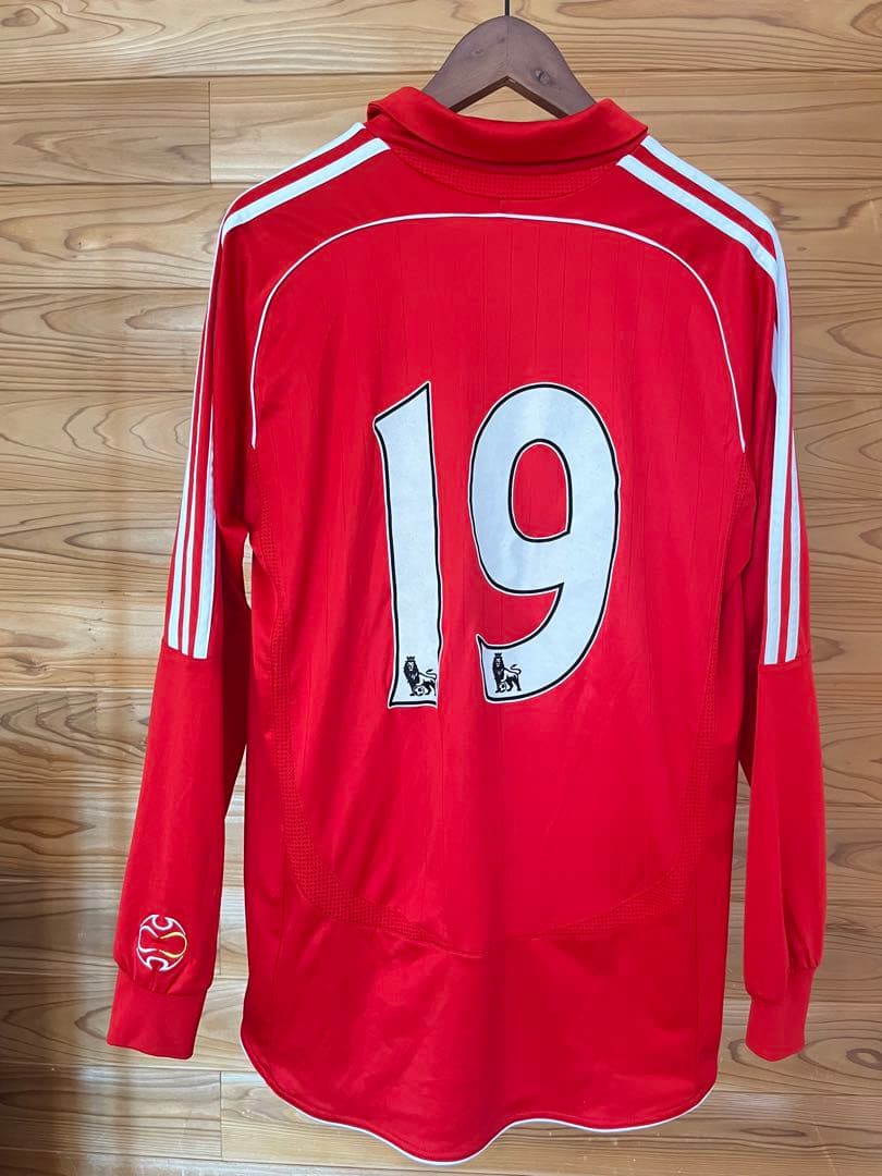 LIVERPOOLリバプール　ユニフォーム　No19 アディダス　希少！美品
