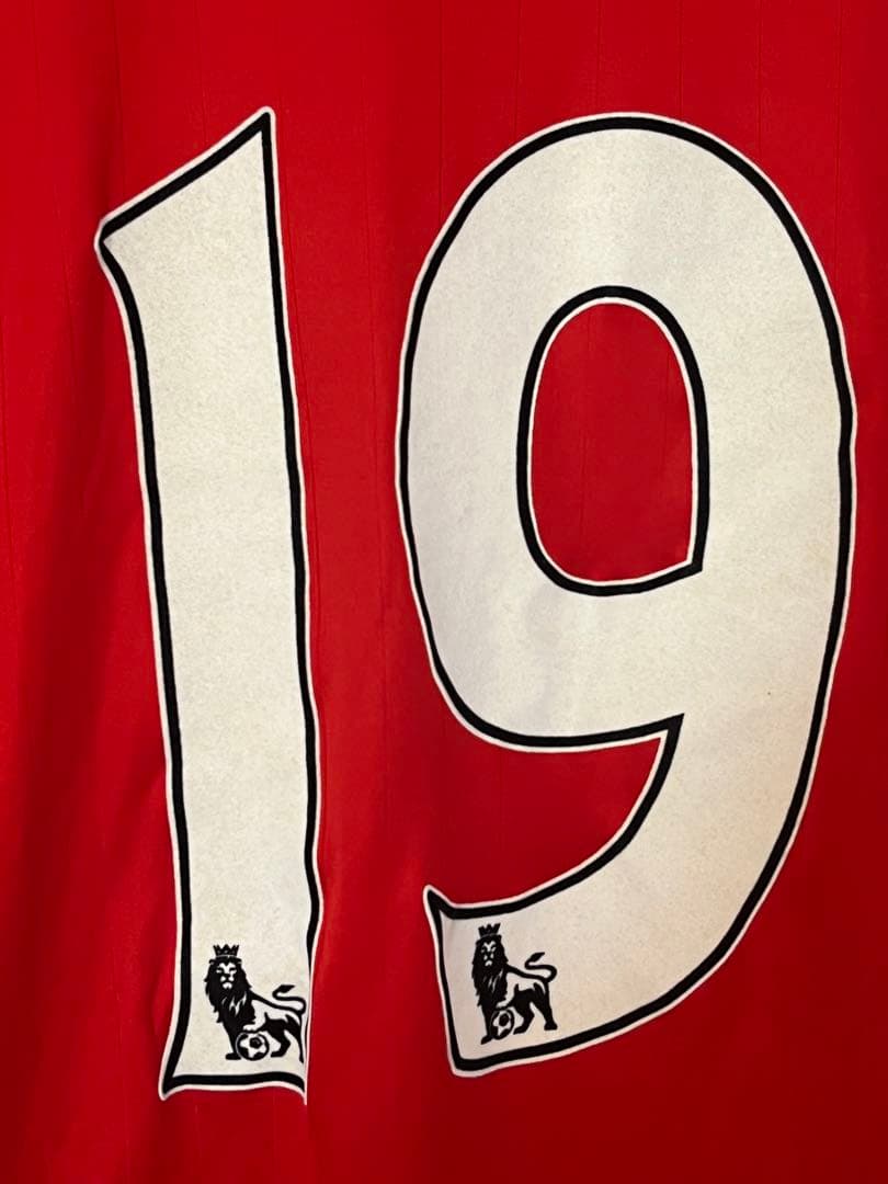 LIVERPOOLリバプール　ユニフォーム　No19 アディダス　希少！美品