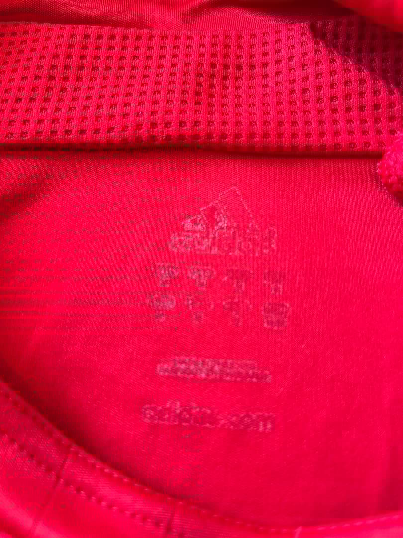 LIVERPOOLリバプール　ユニフォーム　No19 アディダス　希少！美品