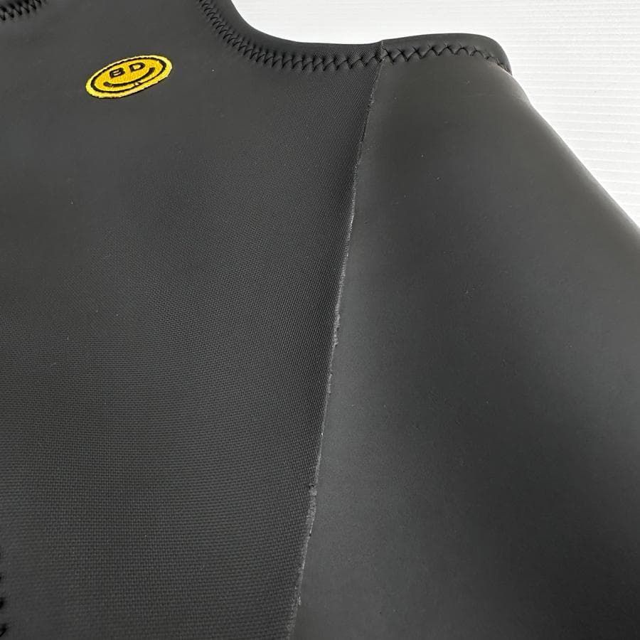 最終処分値下げ！45%オフ！B.D. All 2mmベスト サイズ :M日本製