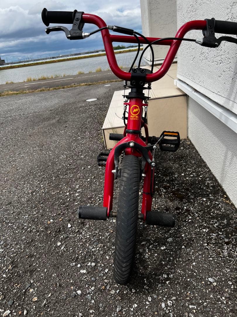 MOTEL WORKS JUICY14インチ　キッズ　Kids BMX 自転車