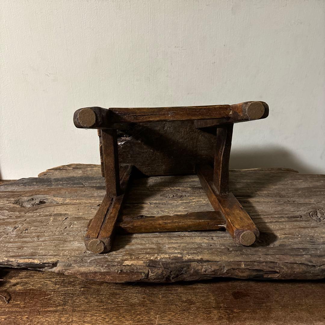 朝鮮　李朝　中国　その1 木製小さな踏み台　肘掛　花台　スツール　古民具　骨董