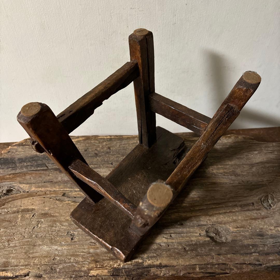 朝鮮　李朝　中国　その1 木製小さな踏み台　肘掛　花台　スツール　古民具　骨董