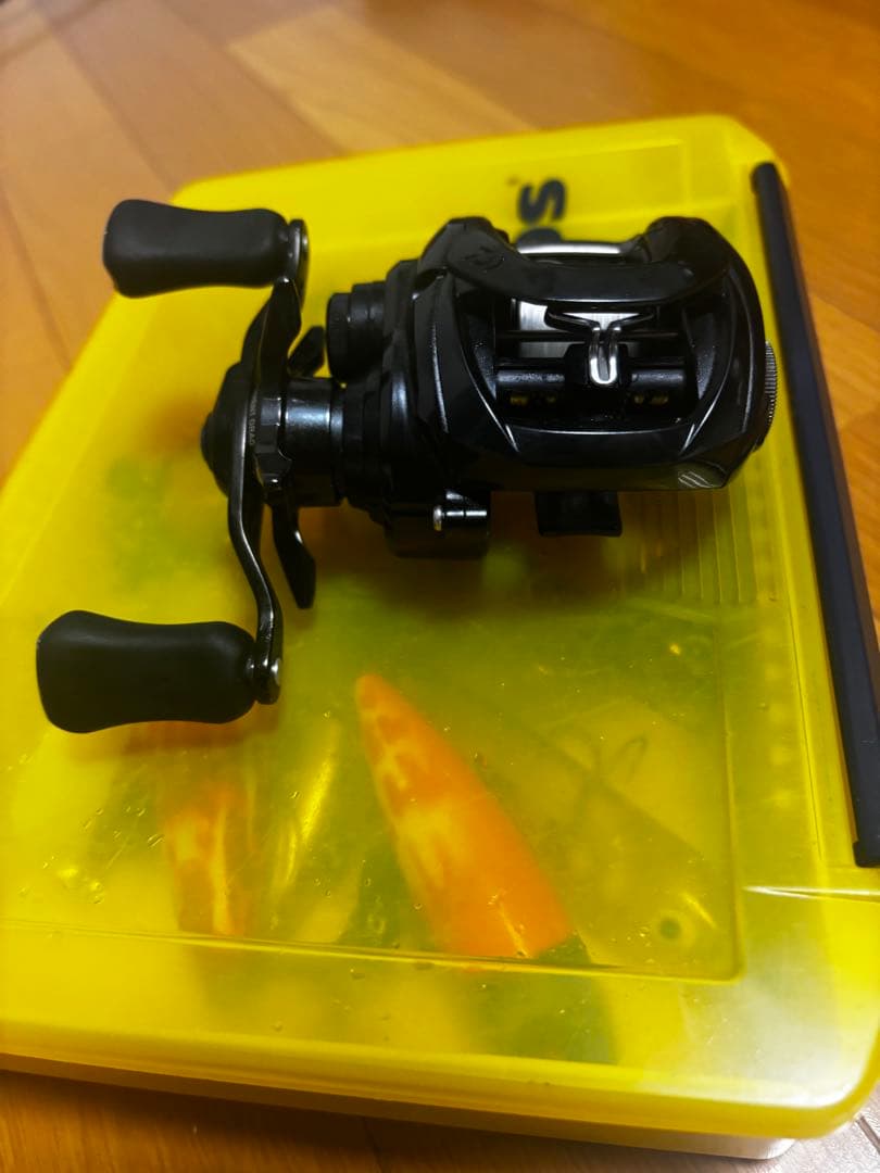 24タトューラSVTW 100XH 23SLXDC 70HG ベイトリール