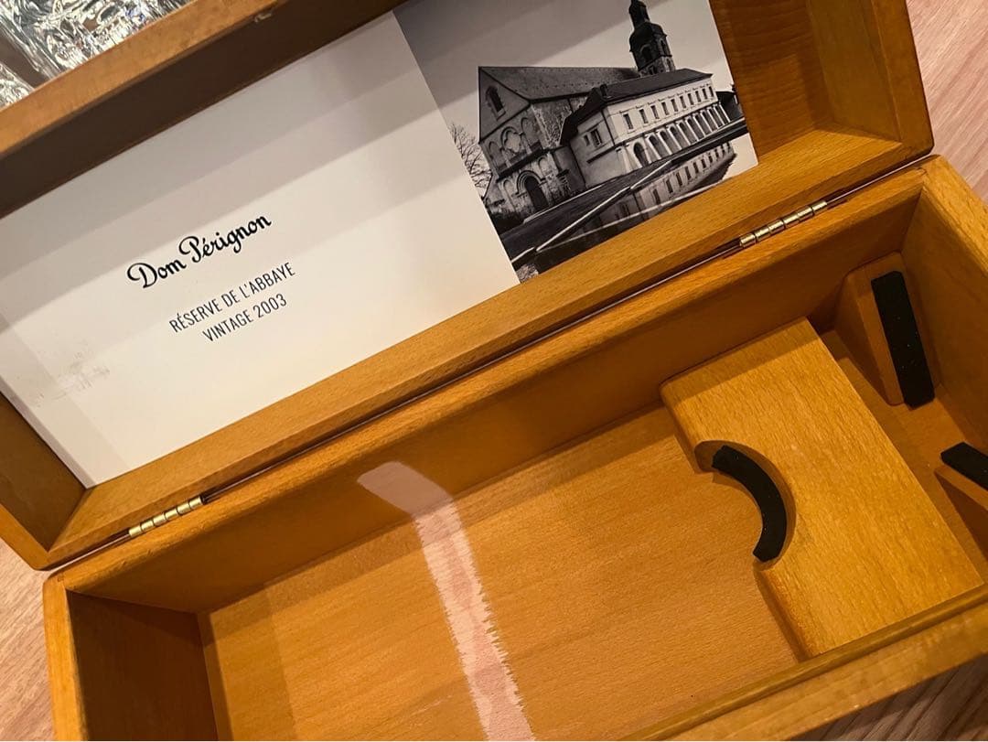 ドン・ペリニヨン シャンパン 2003年ヴィンテージ 木箱入り