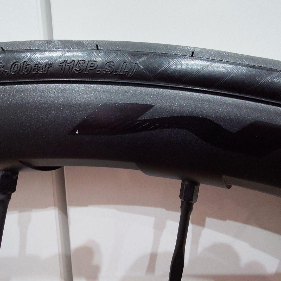 フルクラムRacing Zero CMPTZN DB　ハイエンドタイヤ付属