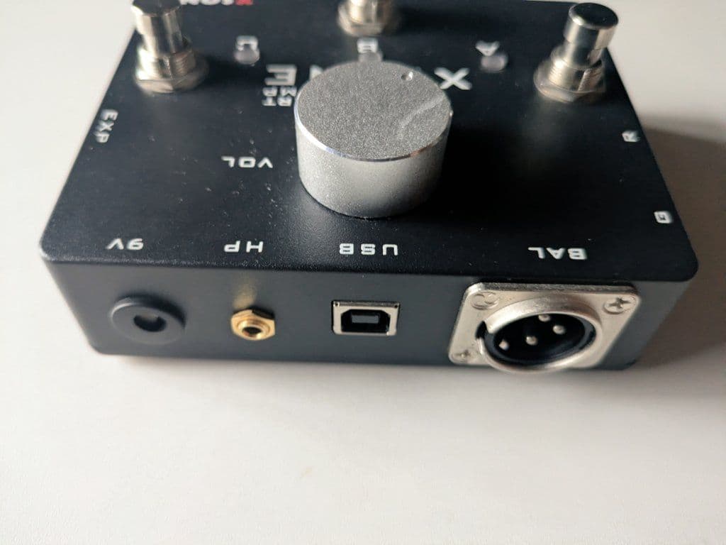 XSONIC XTONE　オーディオインターフェイス　MIDIスイッチャー