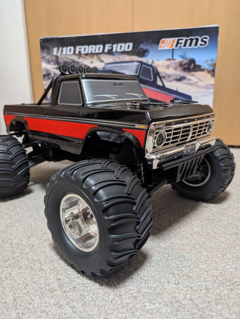 FMS F100 1/10スケール、2WDのRC