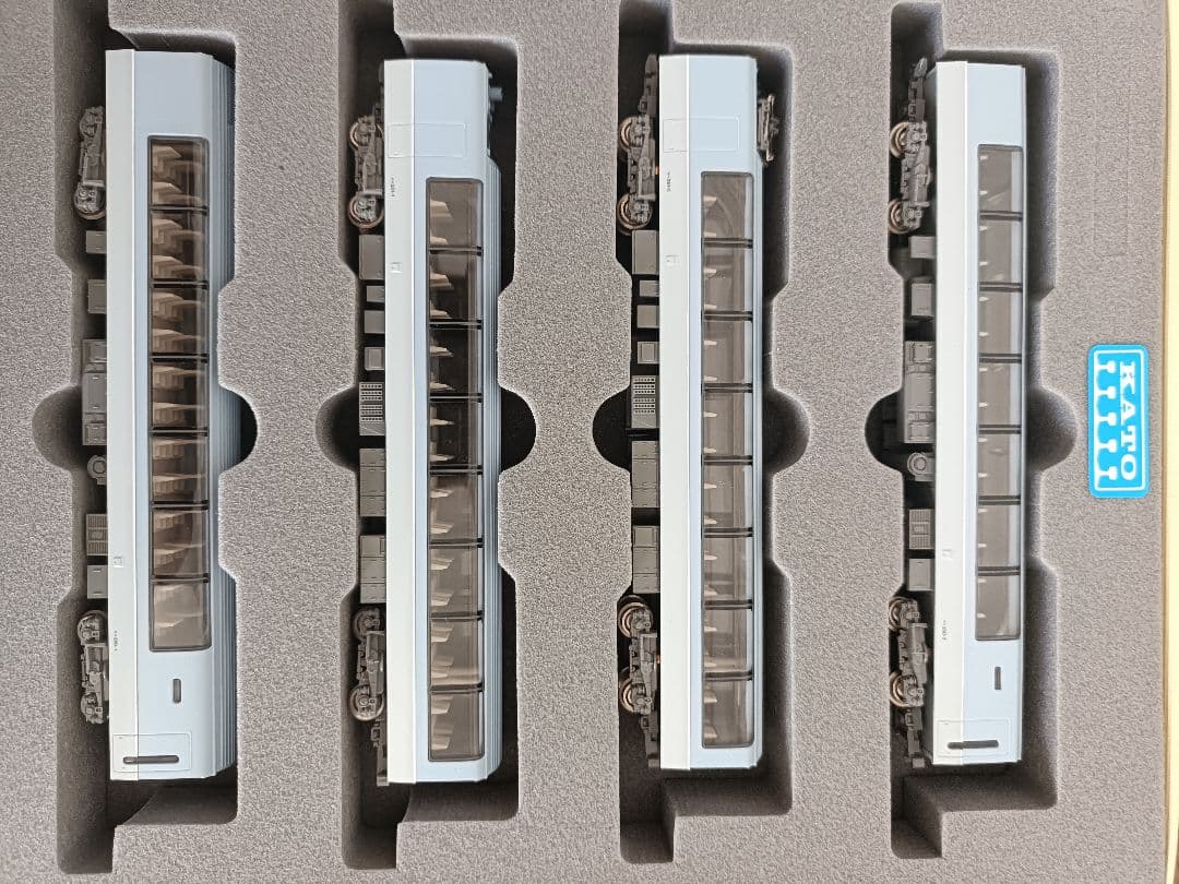 訳ありKATO 10-177 + 10-178 251系スーパービュー室内灯付き