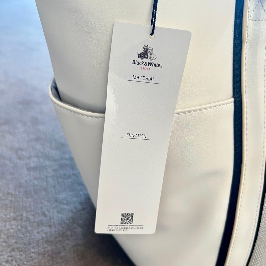 《新品未使用》　《おまけ付き》ゴルフバック　ブラック&ホワイト