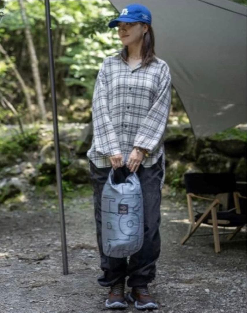 LUGH 魔法瓶ブランケット TARPtoTARP Ver. Small