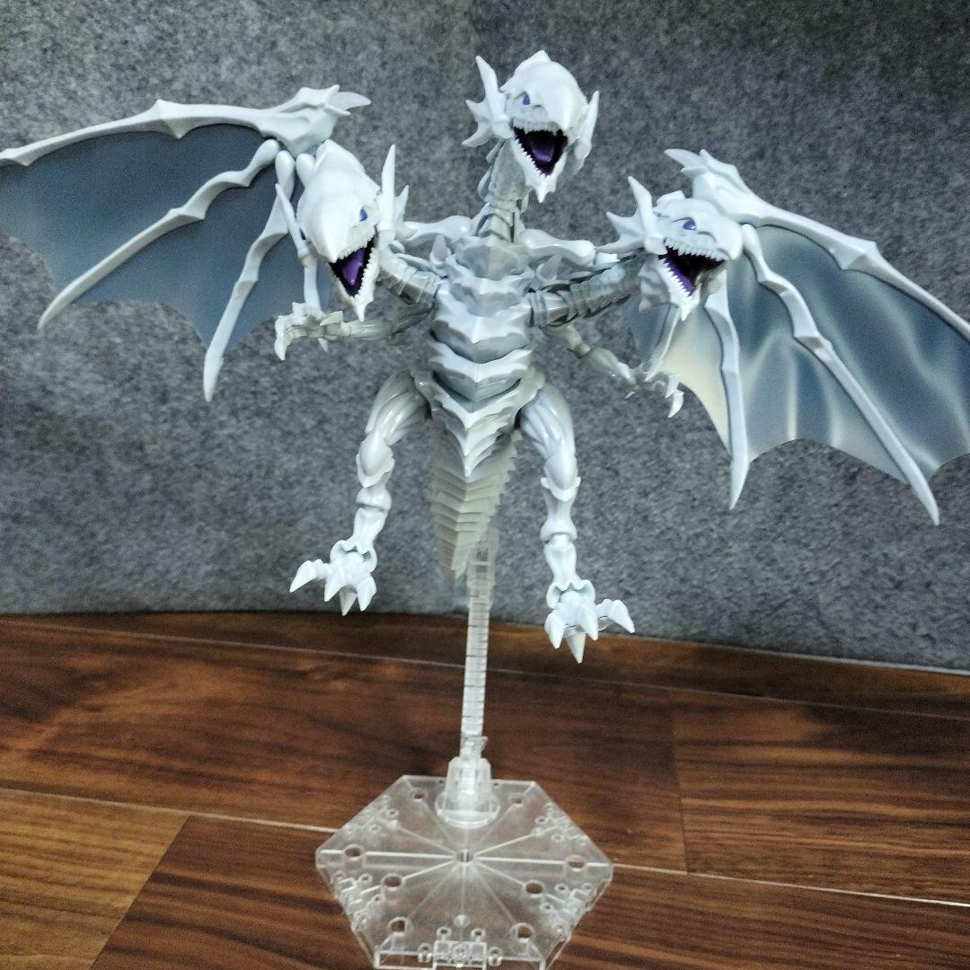 遊戯王　プラモデル　ブルーアイズアルティメットドラゴンとエグゾディア