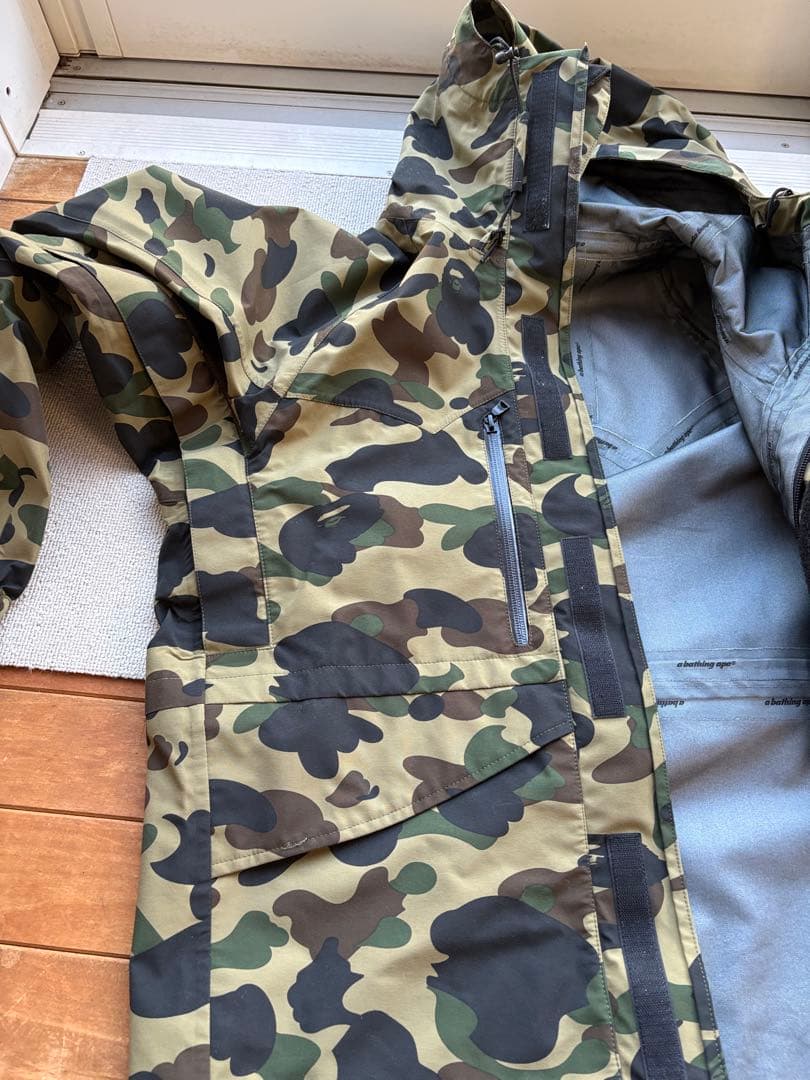 A BATHING APE カモフラージュジャケット S スキー　スノボ1st