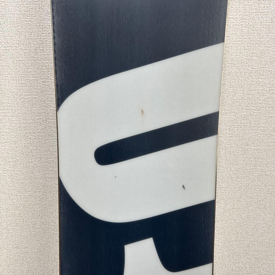 011artistic 150センチ　スノーボード