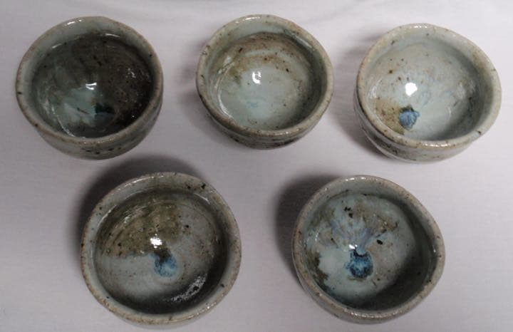 常滑焼　大迫みきお氏作　灰釉ぐい吞み　５点揃い