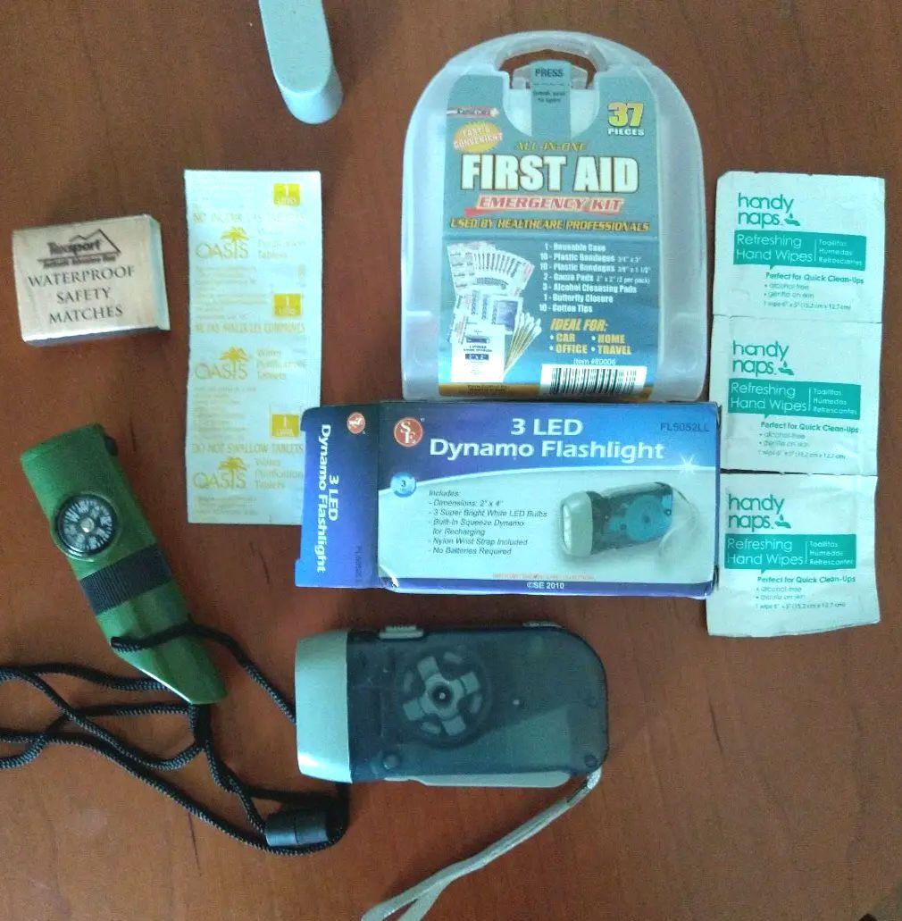 5日間緊急サバイバルバックパック　USAF　ミリタリーグッズ