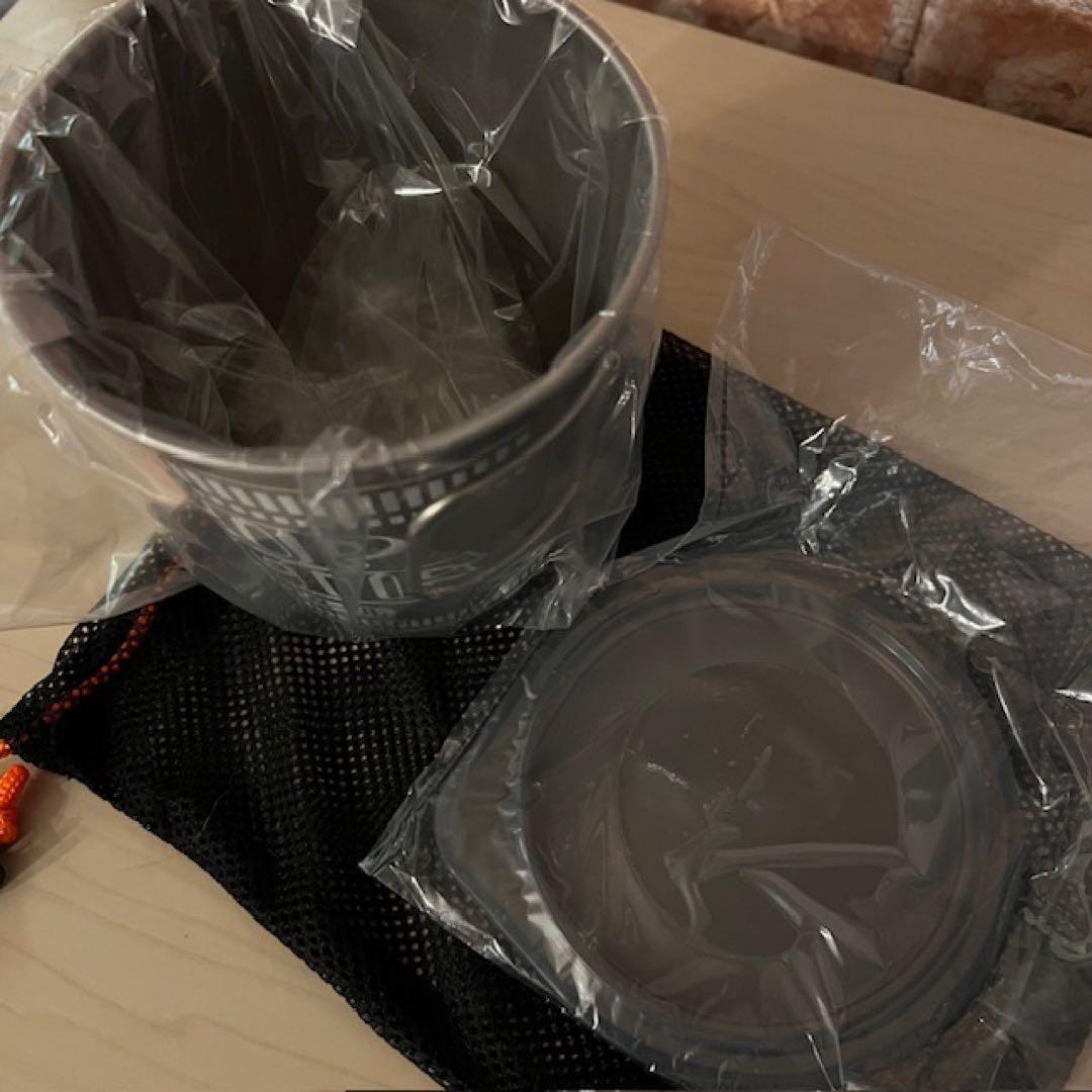  peak 新品未使用品　NISSINカップヌードル型チタンクッカー