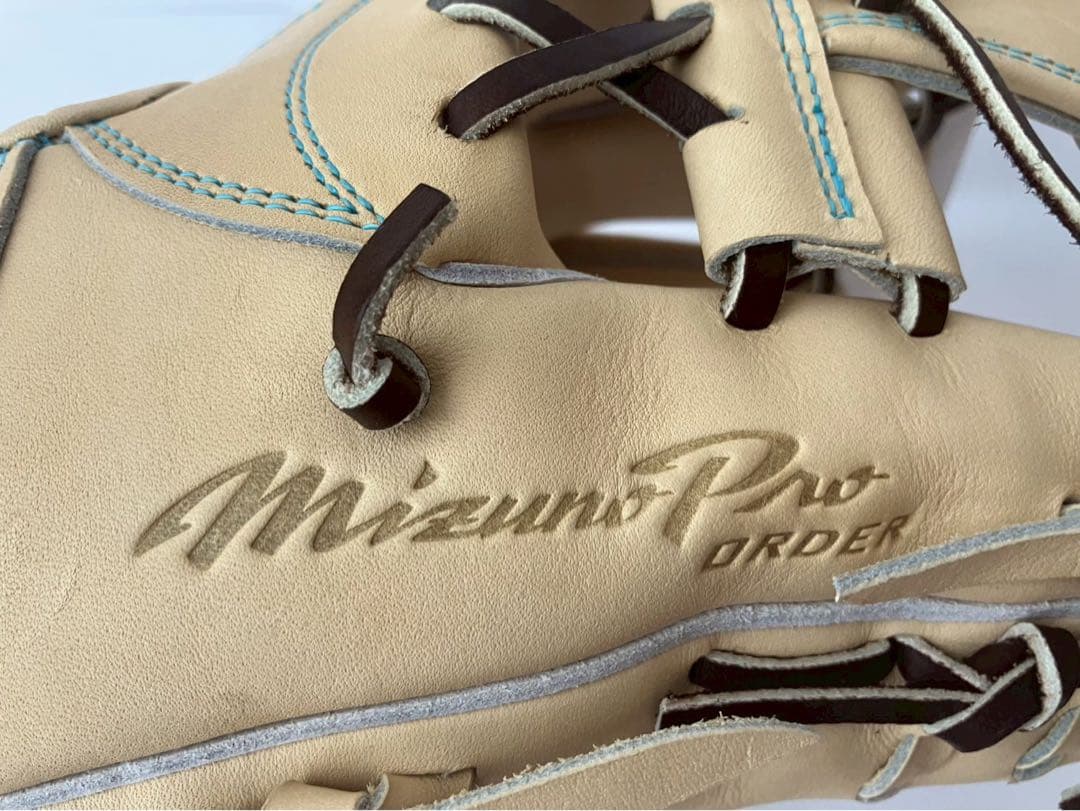 ミズノプロ　硬式　オーダー　HAGA　坂本　内野用　定価71,500円　グローブ