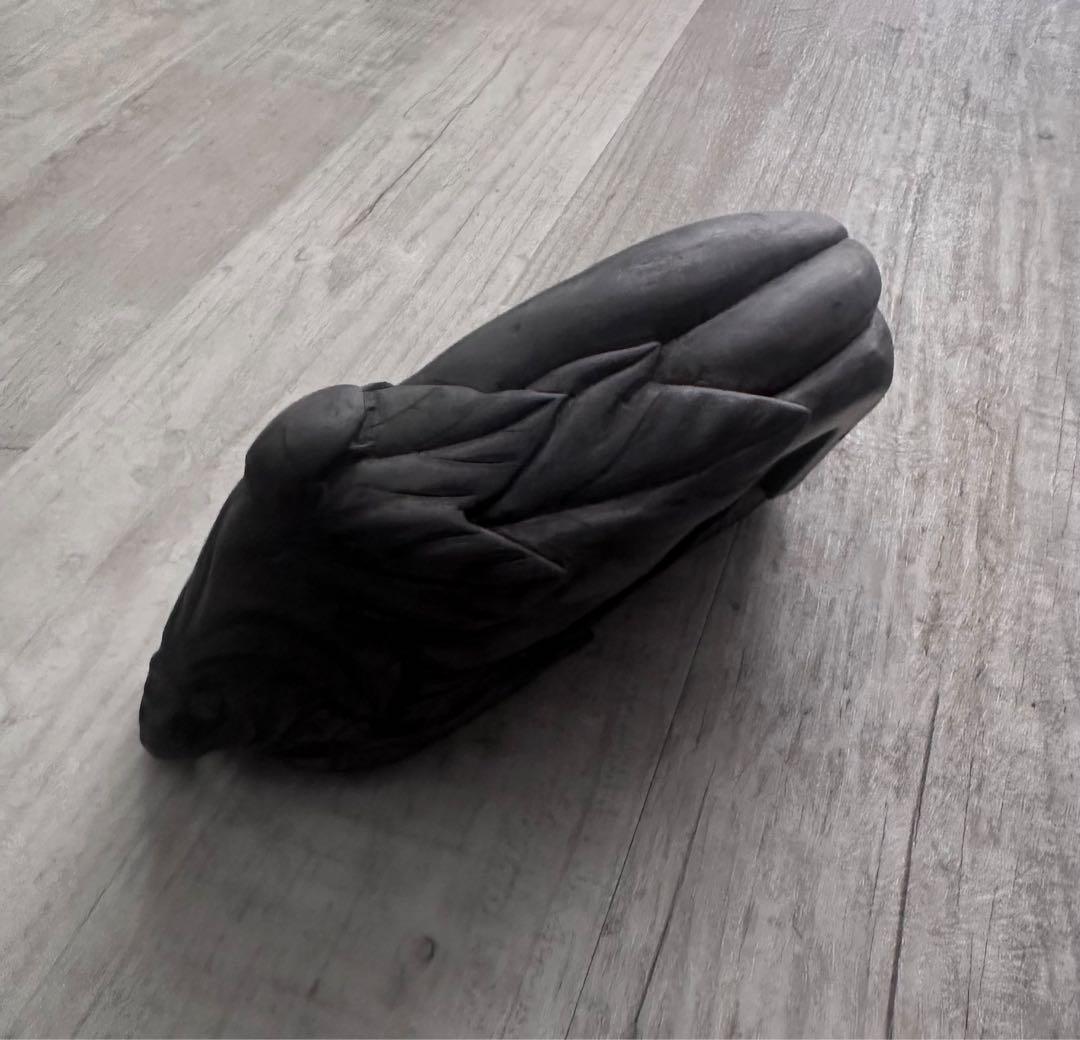 大バーゲンアンティークの茄子と裏に雲をあしらった彫刻硯　木製外枠付き‼️