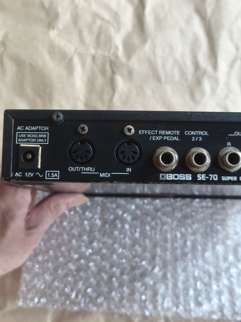 BOSS SE-70 マルチエフェクター 中古動作品少し難あり