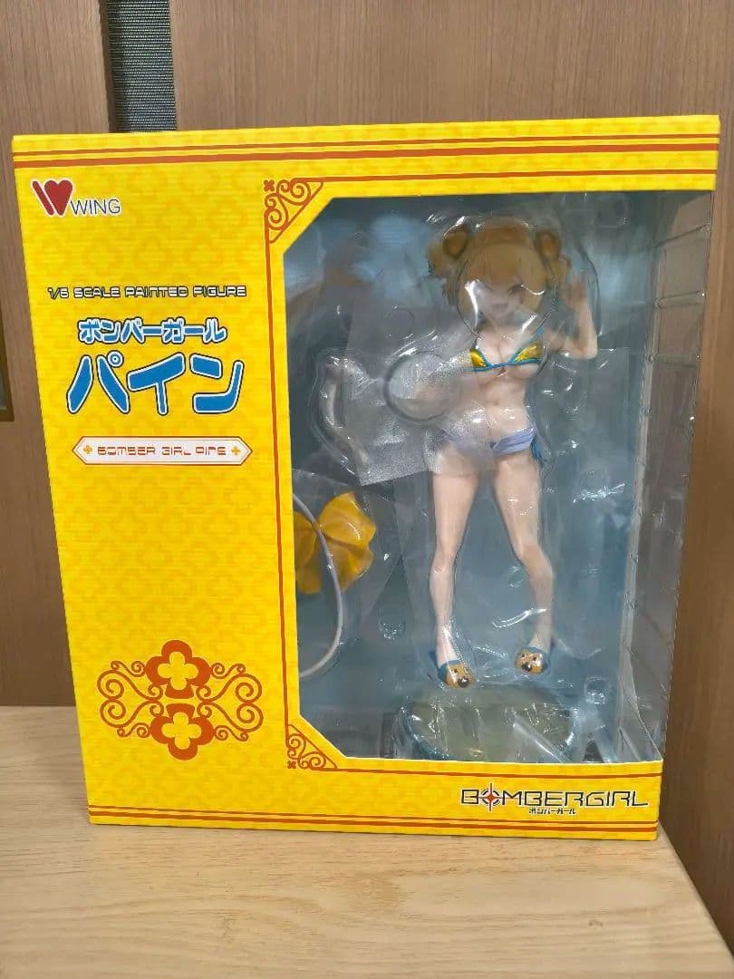 最安値　開封美品　国内正規品　パイン ボンバーガール フィギュア　WING