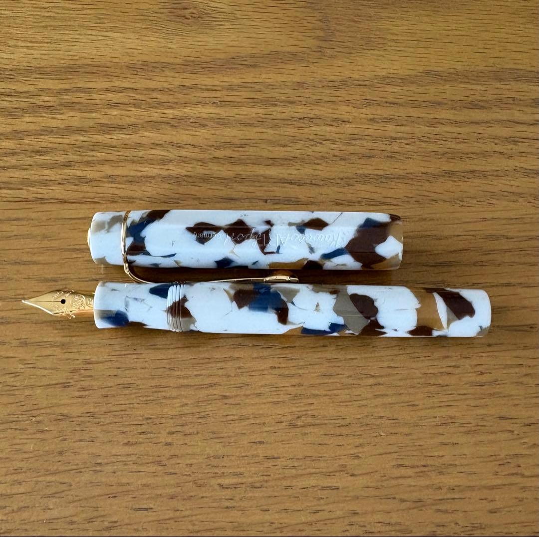 10/13まで値下げ カヴェコ 万年筆 アートスポーツ テラゾ EF