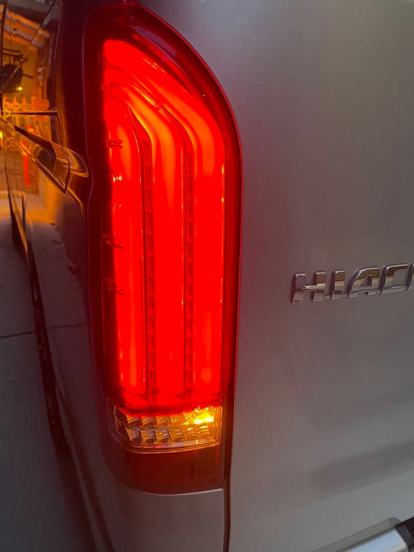 ハイエース 200系 LED テールランプ FLEX