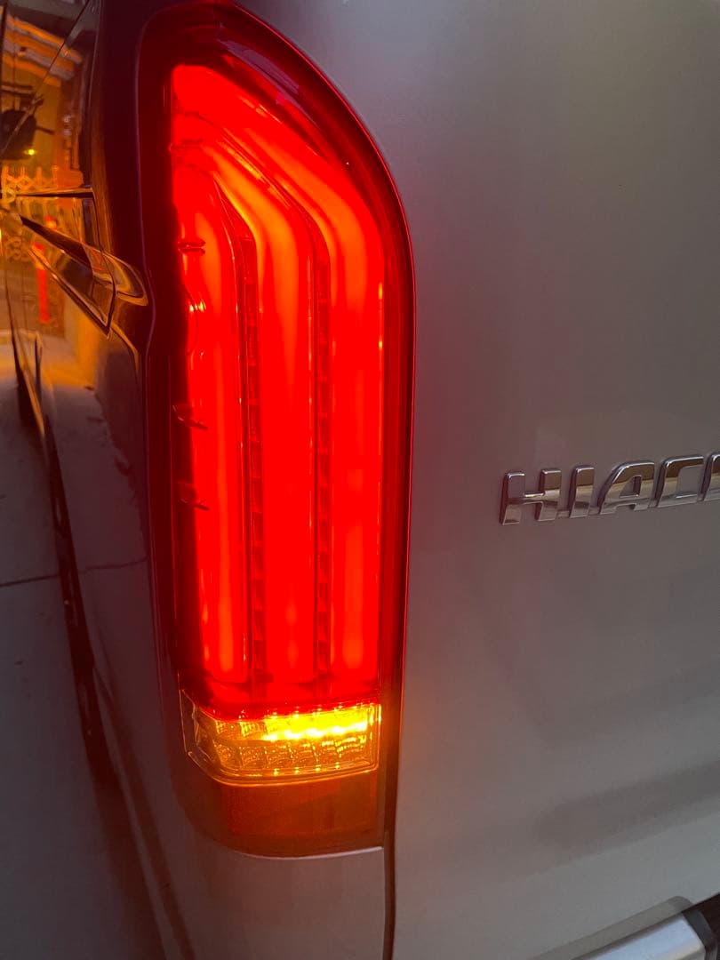 ハイエース 200系 LED テールランプ FLEX