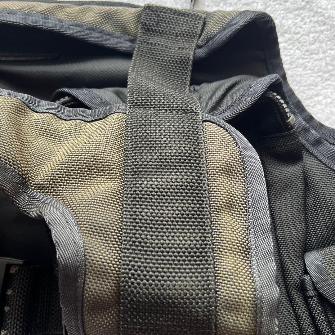 WHIPLASH FACTORY カーキ タクティカルベスト 雷魚　使用感あり