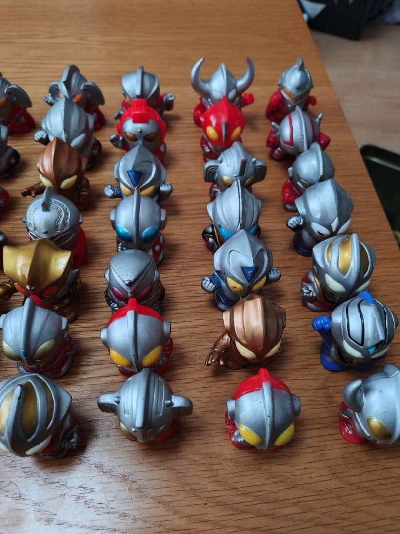 ウルトラマン　指人形　69体