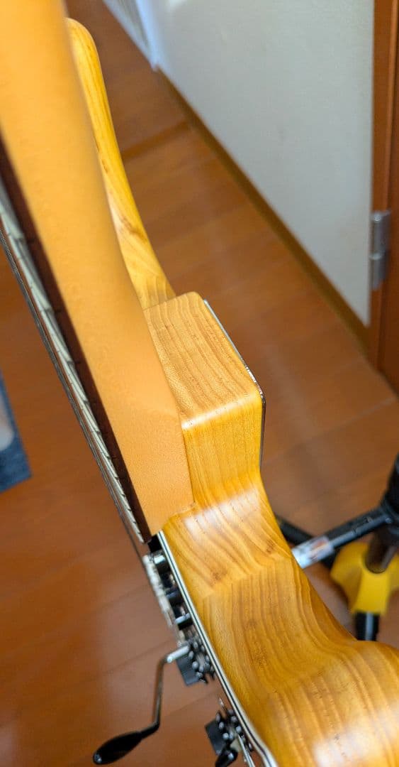 【kt175】Fender MIJ Limited ストラト 使用浅 中古