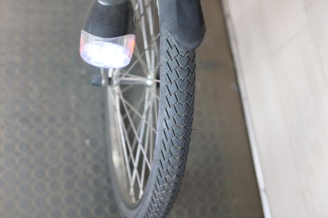 王*瓦様 パナソニック ギュット　20インチ　3段　6.6Ah（5点灯）充電器あ