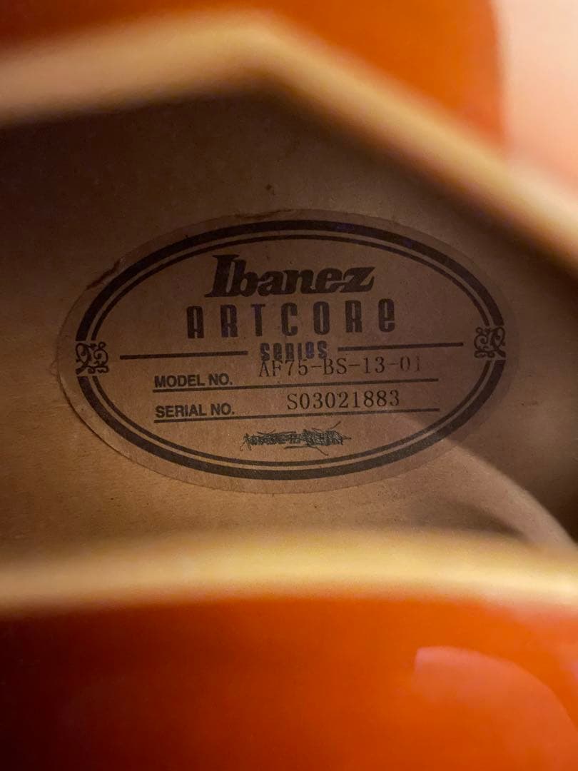 light　　　Ibanez Artcore AF75-BS フルアコ