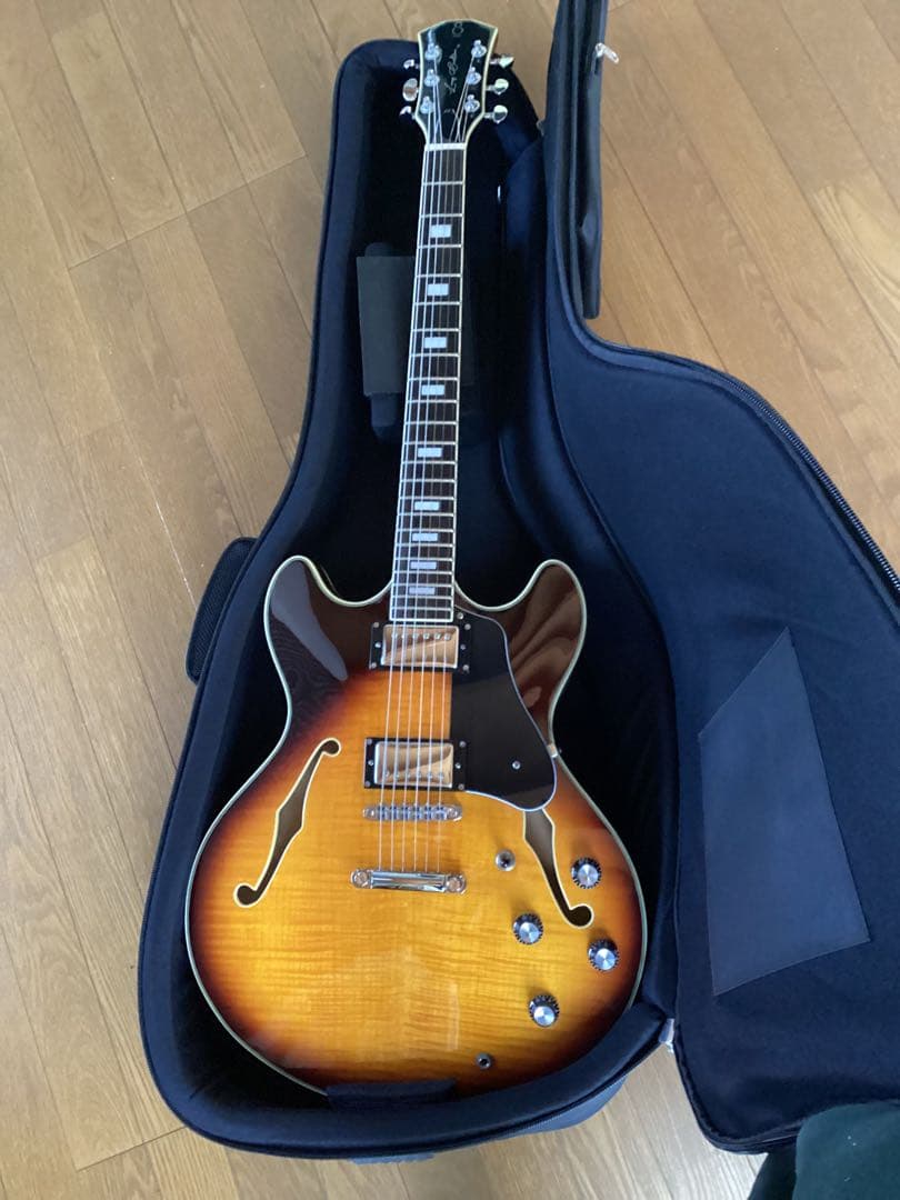 ギター Sire H7 Larry Carlton