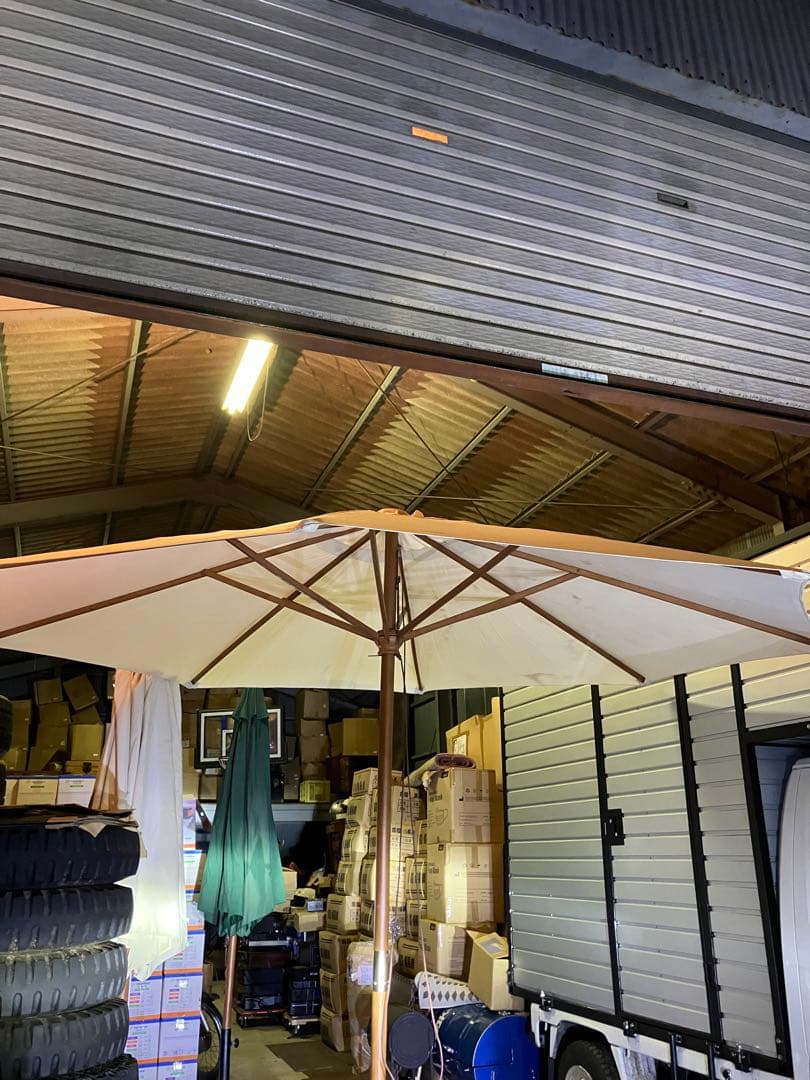 ② 木製パラソル　ホワイト280cm 中古品