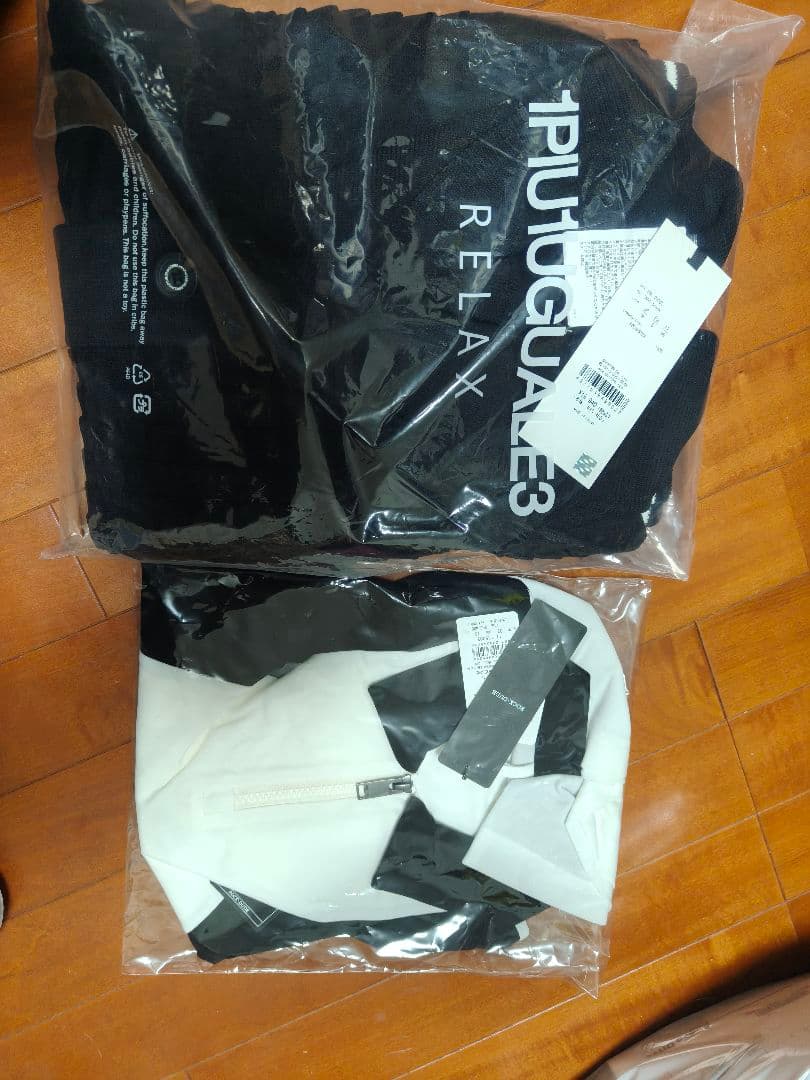 いらないゴルフアパレル　未開封×2　半袖ポロ・カーディガン