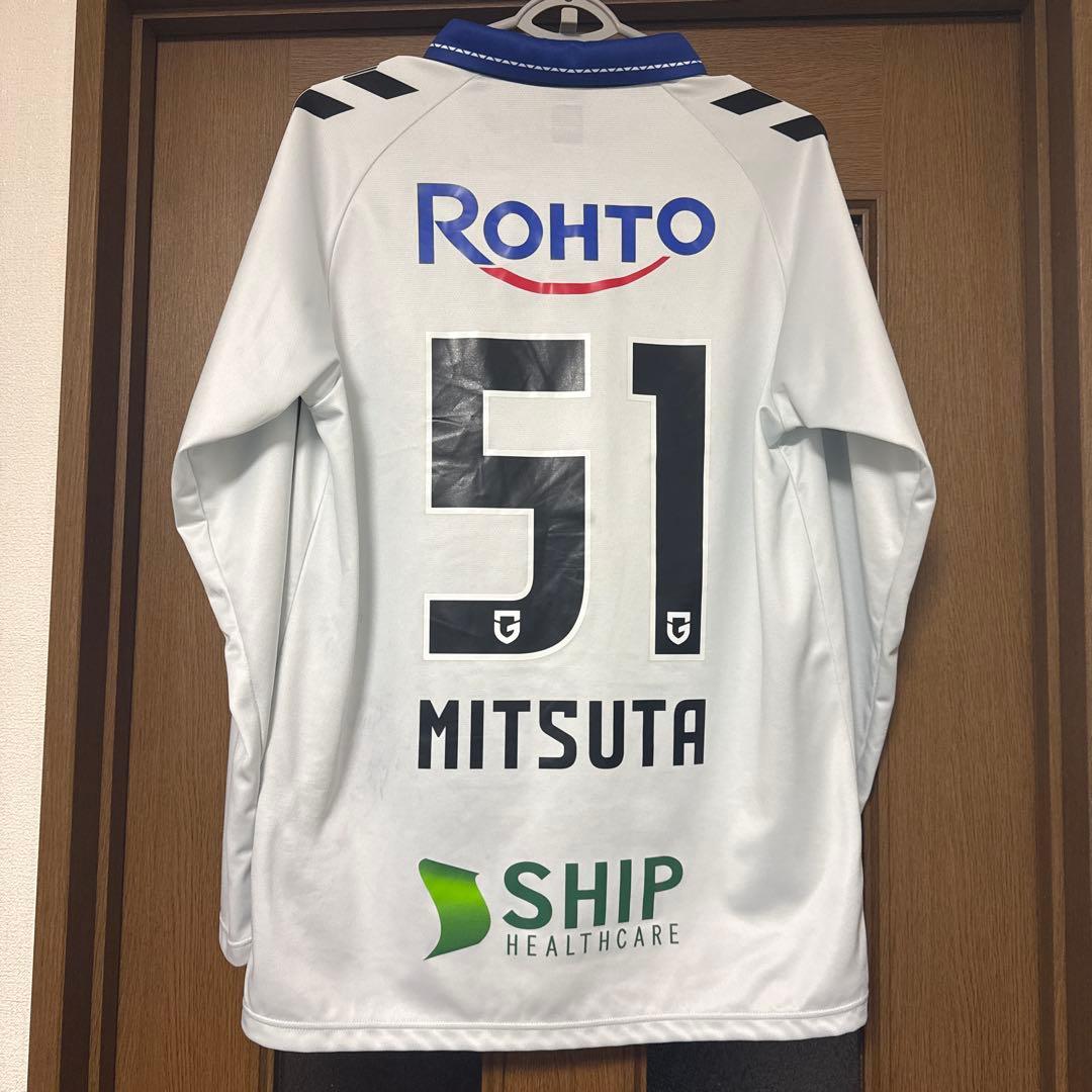 ガンバ大阪　アウェイ　長袖　ユニフォーム　満田誠　51