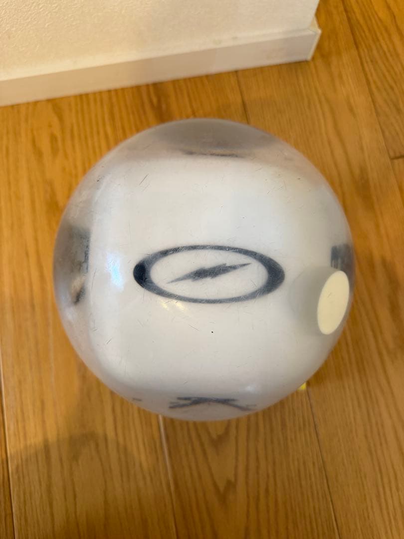 STORM BELMO ボウリングボール ホワイト