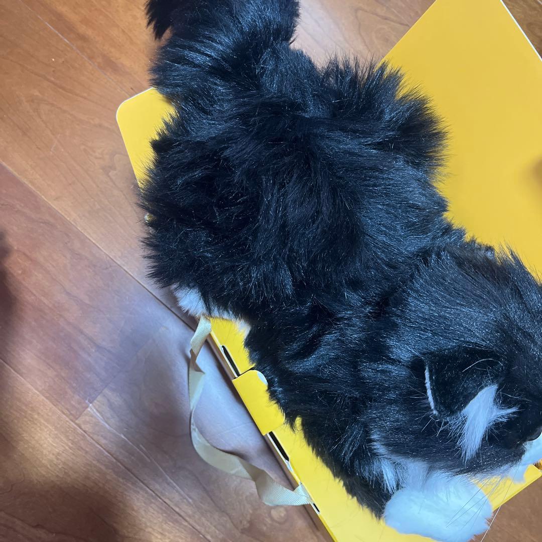 黒白猫のぬいぐるみ リアルにゃんこ　値下げ ラスト