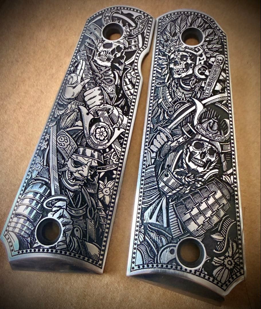 1911 グリップ ステンレス レーザー彫刻