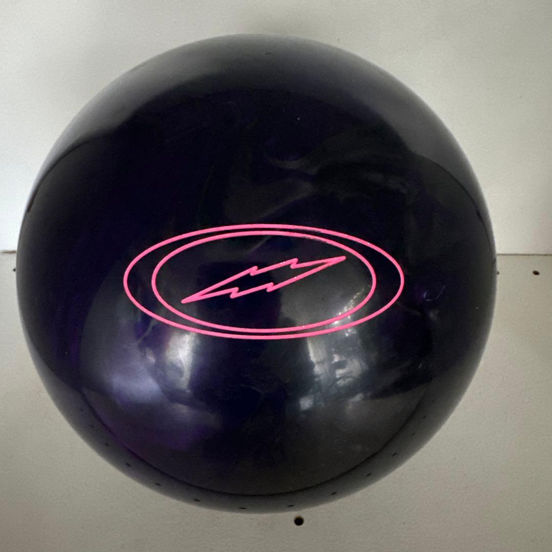 Typhoon ボウリングボール 15ポンド