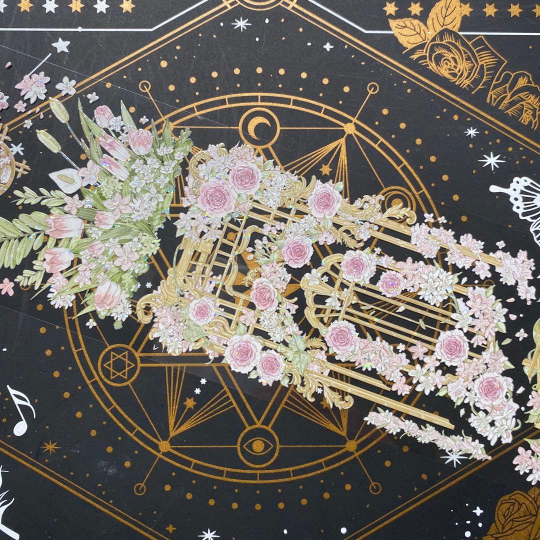 【9205】海外　マステ　中古巻　貝殻光マスキングテープガーデン　お花　残量多め